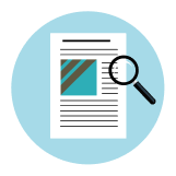 パソコンでタイピングする手元の写真